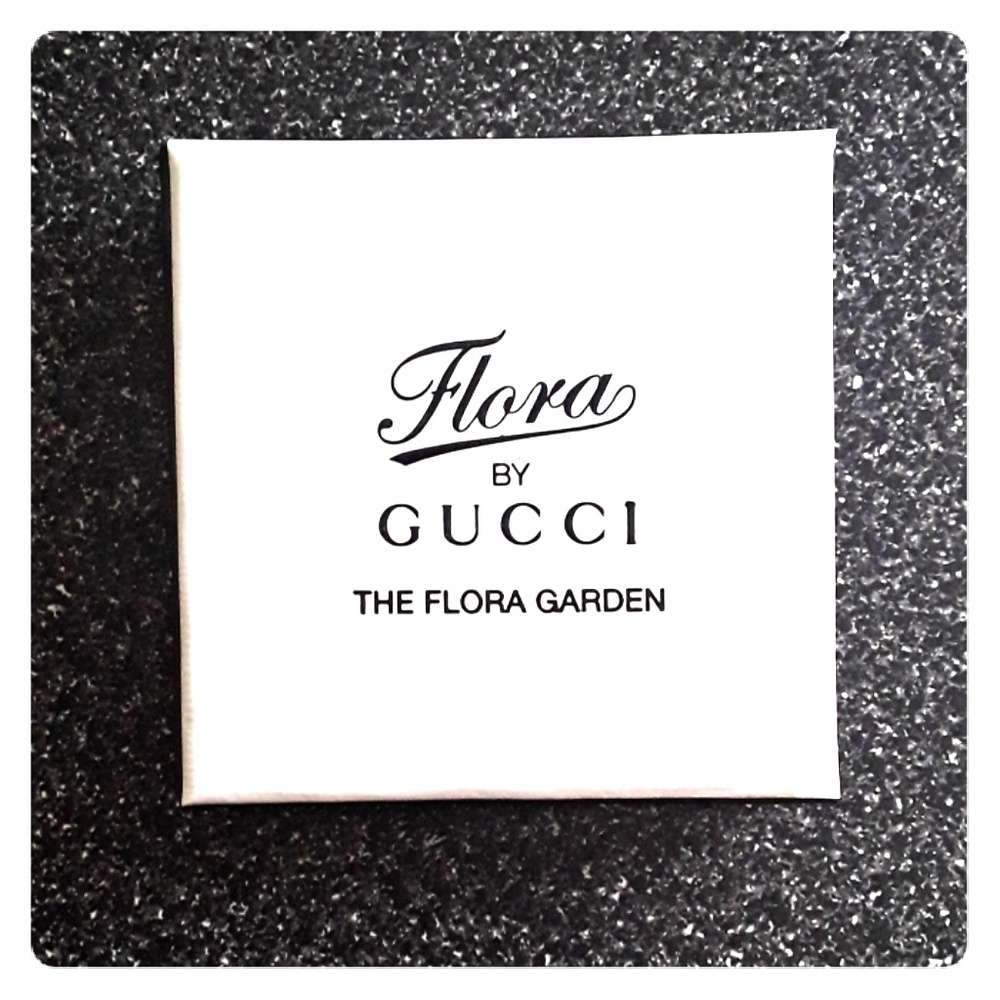 Gucci compact mirror